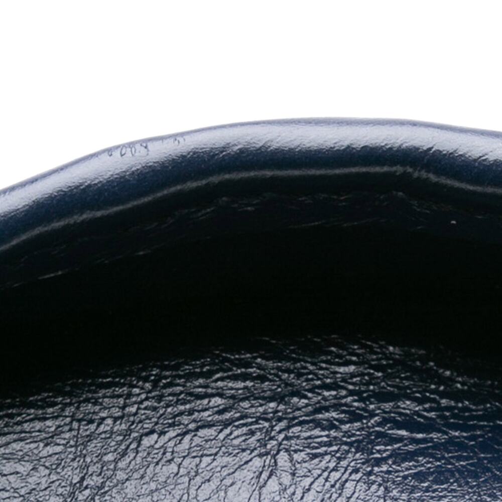 Chanel Small Rattan Gabrielle Crossbody - Picture 11 of 13